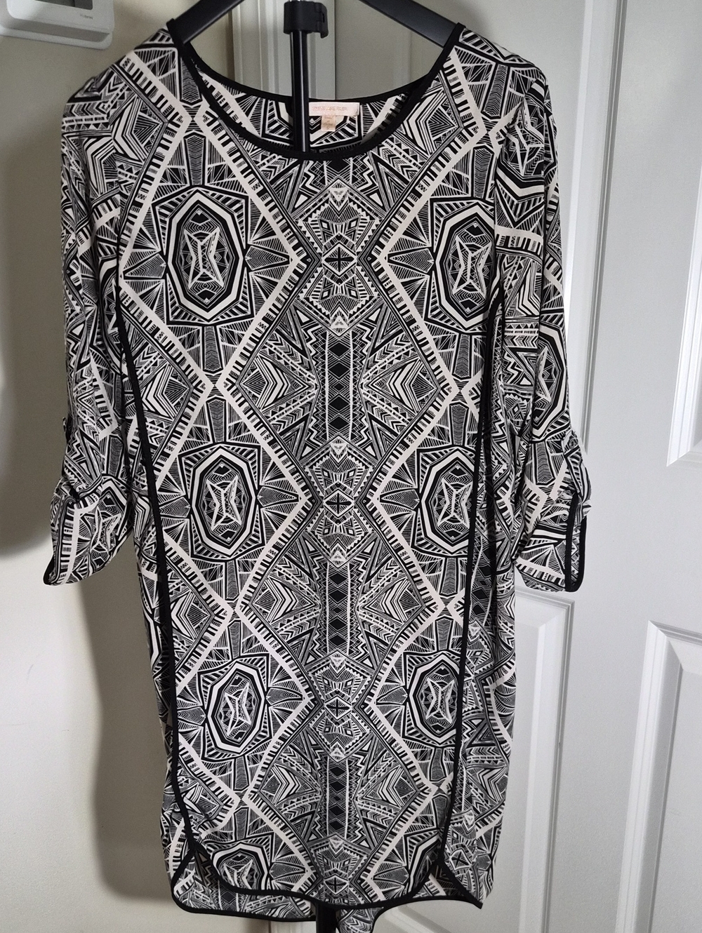Skies Are Blue Black & White Patterned Dress